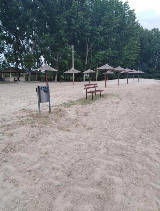 Vikendica Apartments Dunav Ms Celarevo Dış mekan fotoğraf